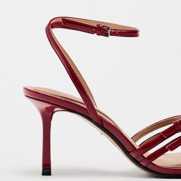 ZARA RED FAUX LEATHER HIGH HEELED STRAP SANDALS - Picture 14 of 15